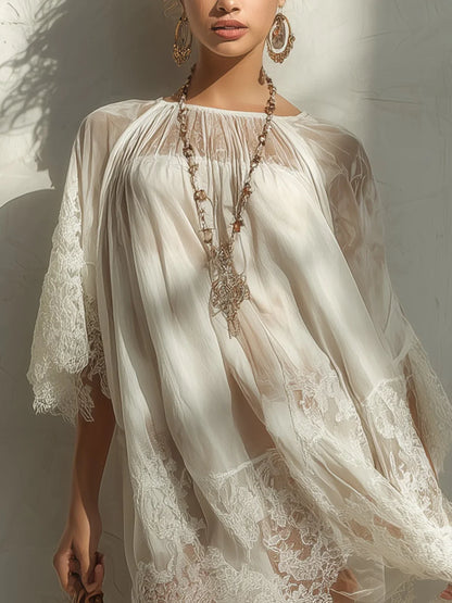 Antonia Vestido Mini de Chiffon Blanco con Paneles de Encaje