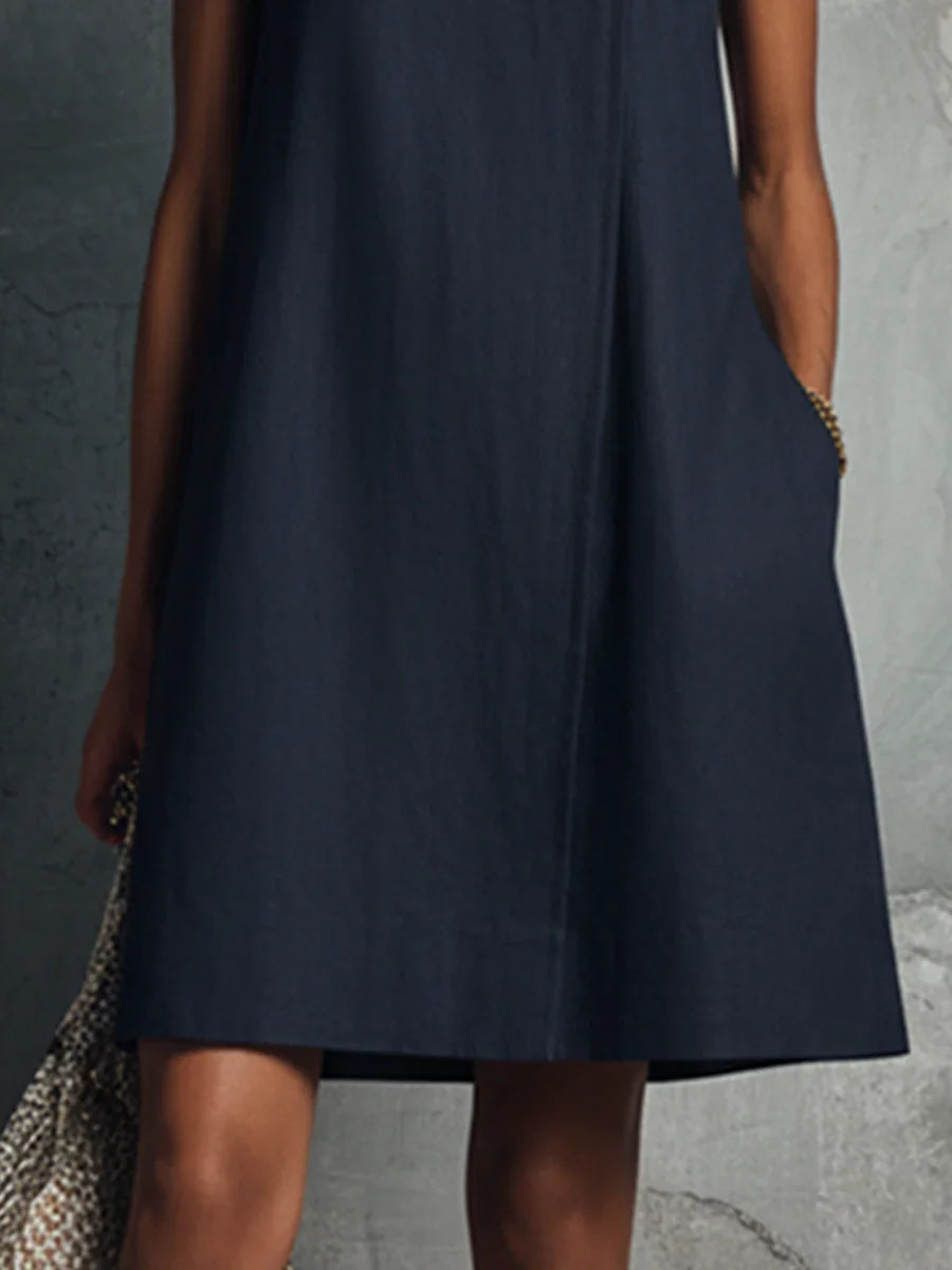 Lis Vestido Mini de Lino Azul Marino con Cuello Redondo y Botones Asimétricos