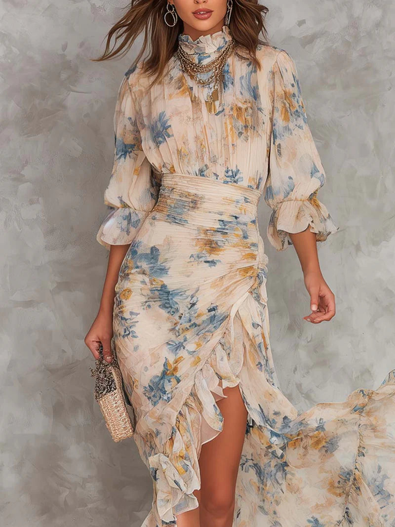 Vestido Maxi de Gasa con Estampado Floral, Cuello Alto y Bajo Asimétrico Beige