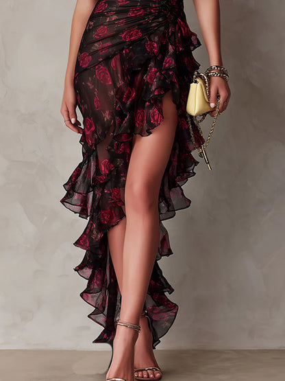 Vestido Chic Negro y Rojo con Estampado Floral y Volantes en el Bajo