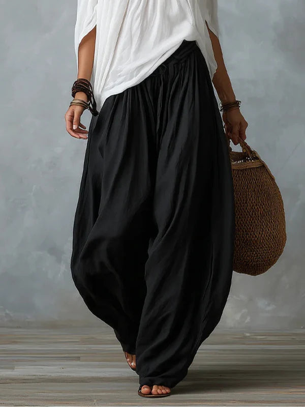 Conjunto Blanco de Top Bardot y Pantalón Ancho Tipo Farol