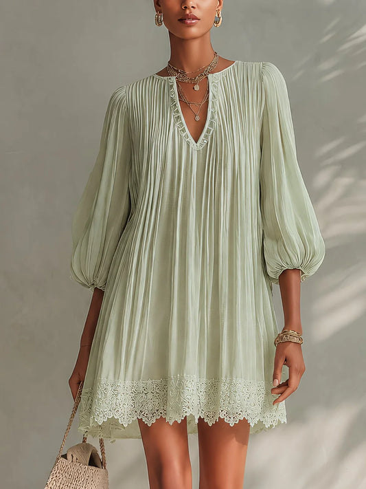 Iria Vestido Mini Verde Claro de Chiffon Plisado con Mangas Farol de Encaje