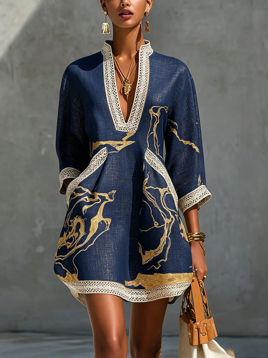 Cira Vestido Mini Azul Marino de Encaje de Ganchillo con Escote en V y Estampado Dorado