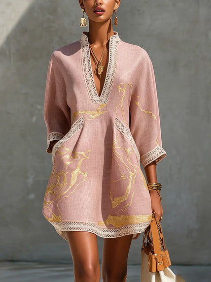 Calista Vestido Mini Rosa de Encaje con Escote en V
