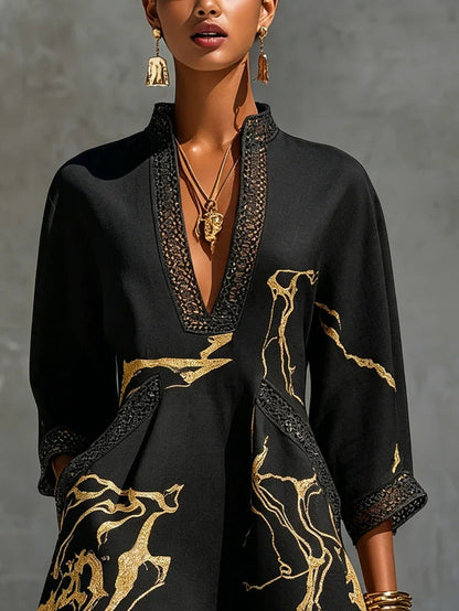 Ariane Vestido Mini Negro y Dorado de Encaje de Ganchillo con Escote en V y Estampado