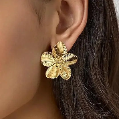 Pendientes Aveline Flor Dorada