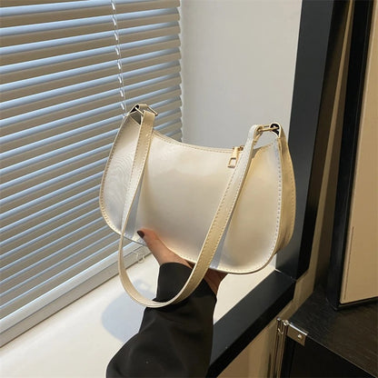 Adela Bolso de Hombro Minimalista