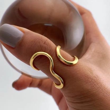 Lucía Anillo Dorado de Acero Inoxidable con Baño PVD de Oro 18K