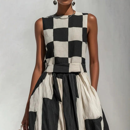 Noa Vestido Maxi Geométrico en Blanco y Negro