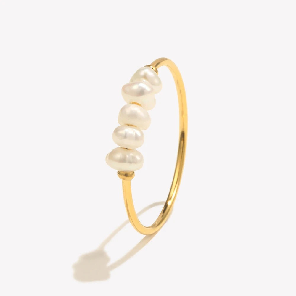 Elena Anillo Dorado de Acero Inoxidable con Perla de Agua Dulce