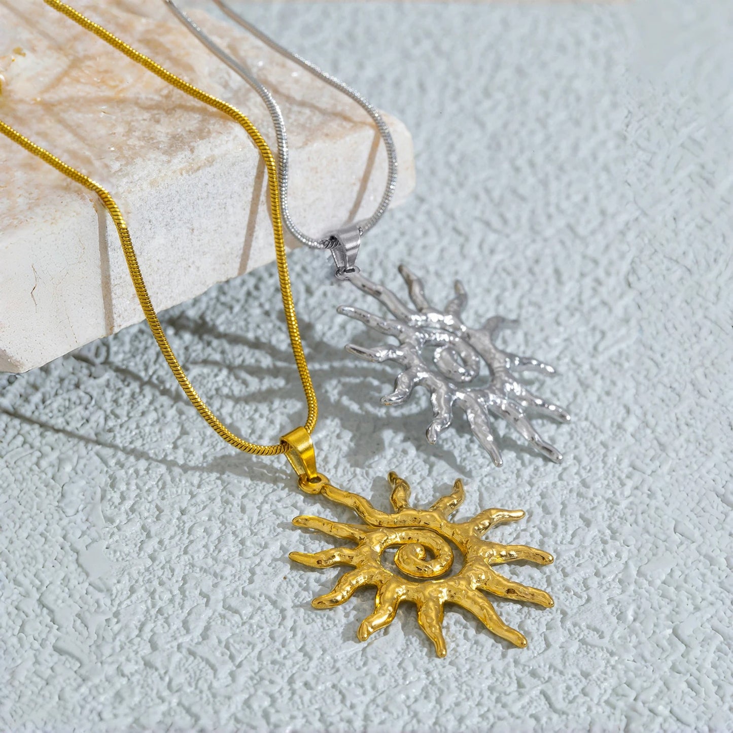Solea Collar Sol Espiral
